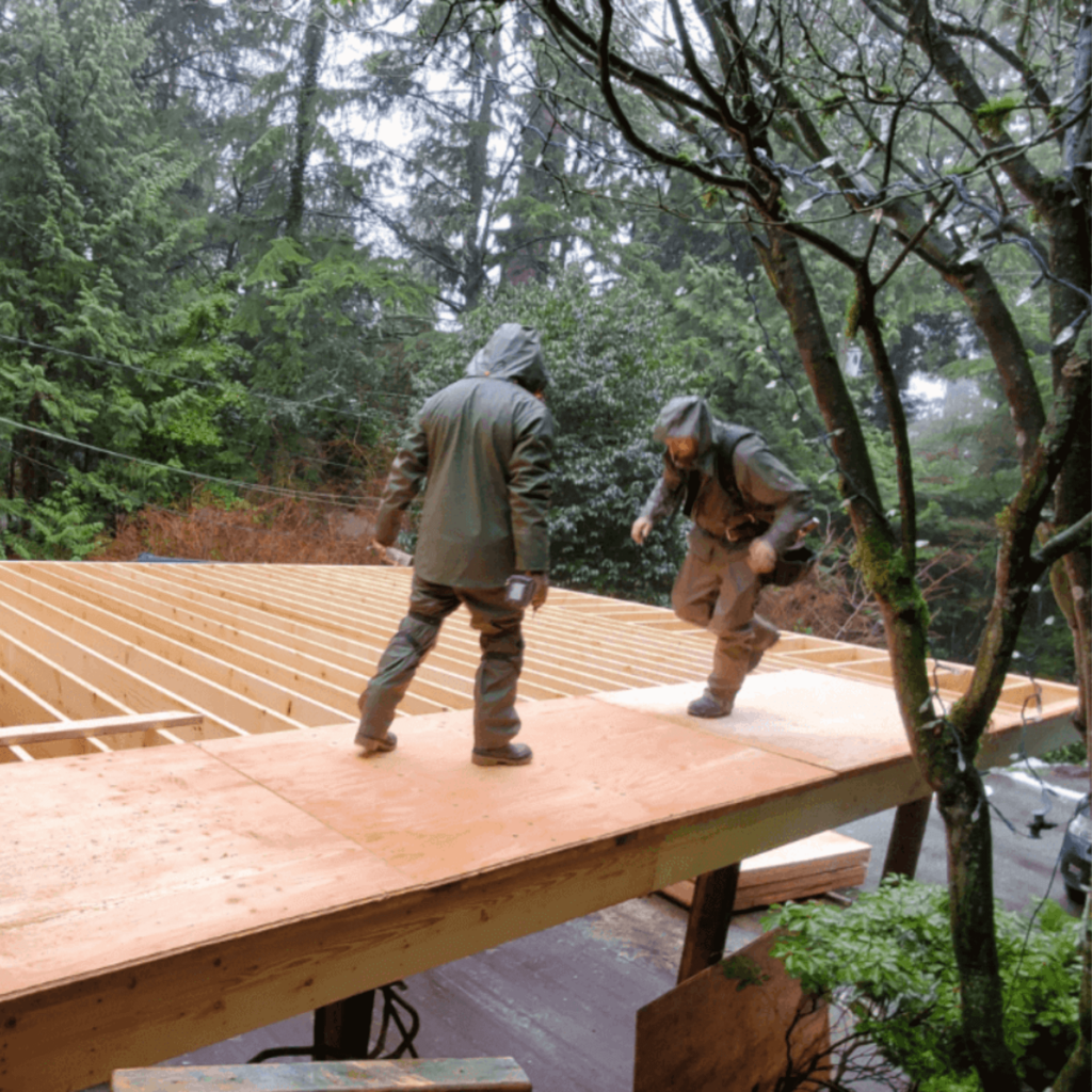 deck construction contractors